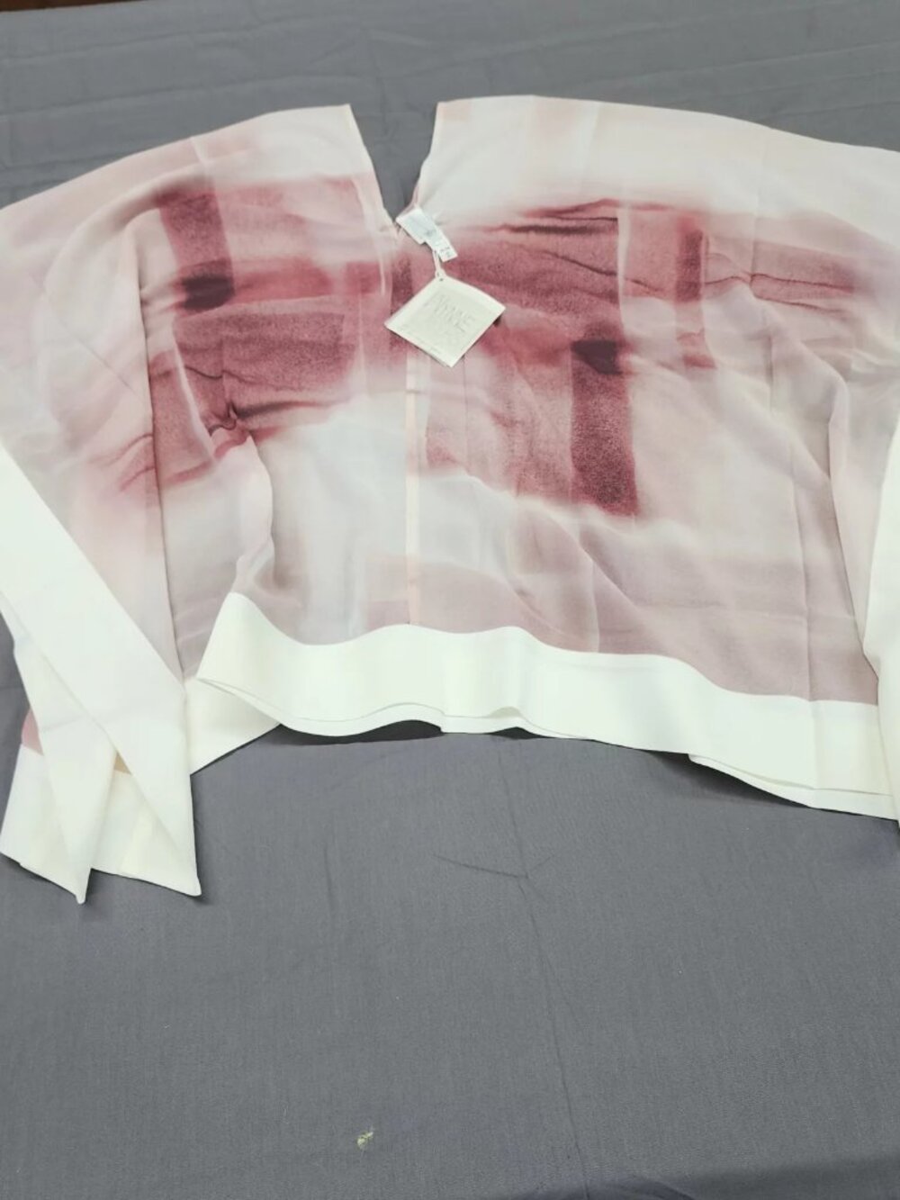 Wynne Layers NWT Plus 2X/3X Pink Abstract Sheer Chiffon Poncho Topper Blouse